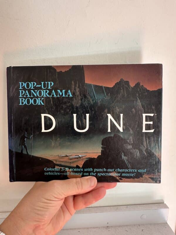 Dune Pop-Up Panorama Book -Created by Maida Silverman and Illustrated by Daniel Kirk